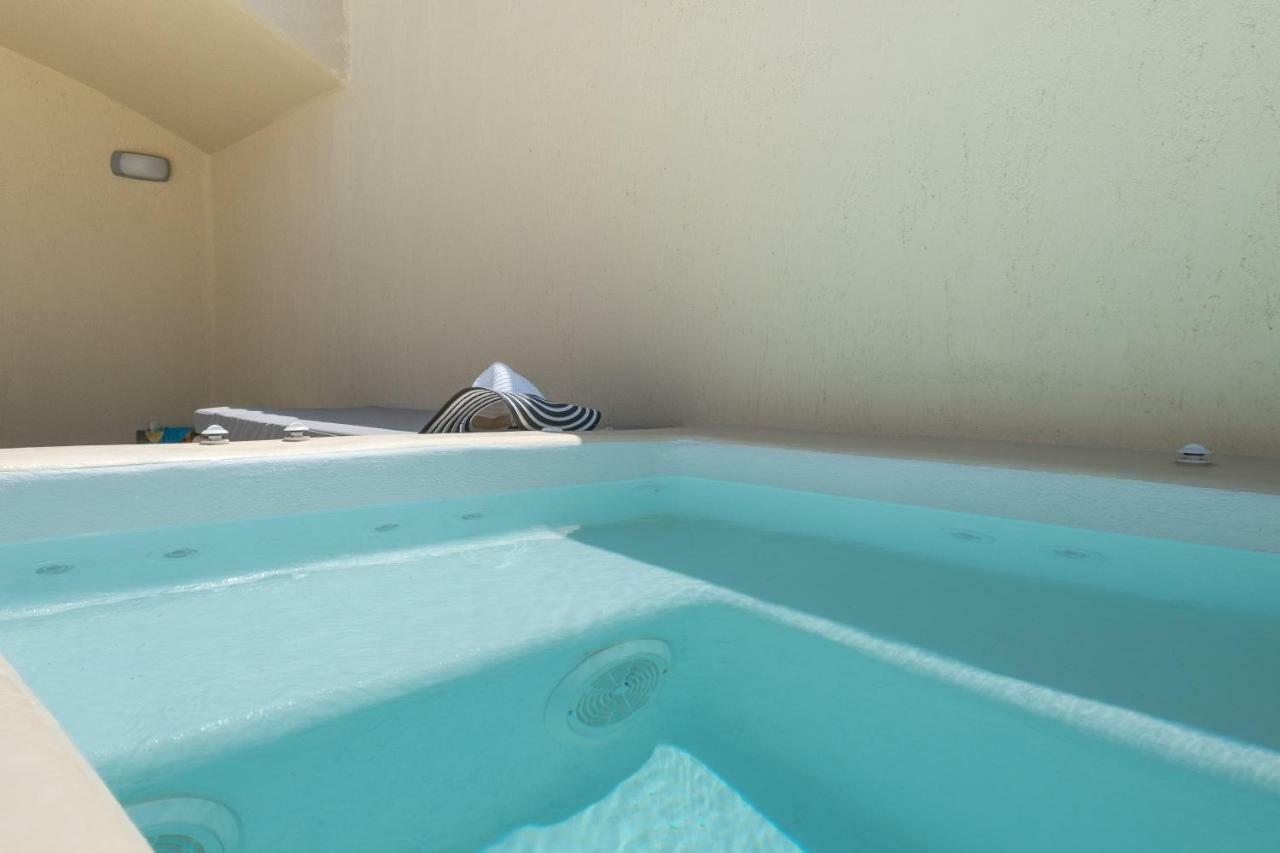 Cyclops Beach Apartments Perivolos  Exterior photo