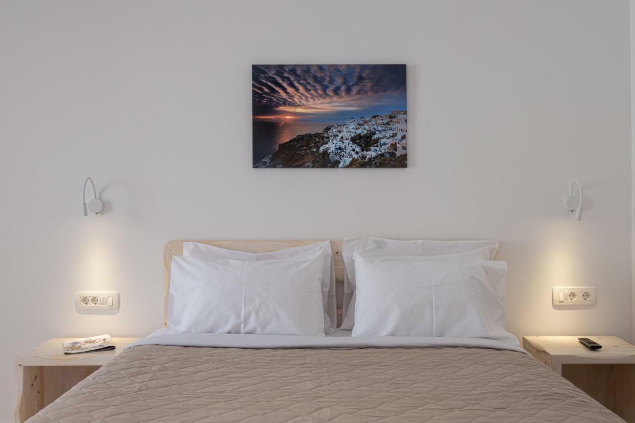 Cyclops Beach Apartments Perivolos  Exterior photo